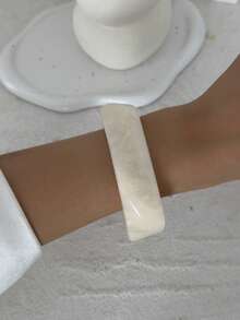 1 قطعة سوار راتنجي أنيق بطراز رجعي مبالغ فيه، مجوهرات سميكة بسيطة، سوار بأسلوب بوهيمي للعطلات، مناسب للاستخدام اليومي للنساء وديكورات الحفلات المختلفة، وديكورات العطلات