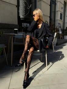 1 Pair Plus Size Women's Fishnet Tights, French Vintage Rose Lace Jacquard Stockings, Sexy Elegant Punk Style Fishnet Pantyhose, Suitable For Parties, Galas, And Formal Events Christmas Gift - Black - View 8