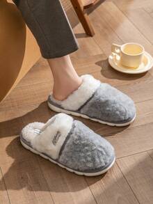 Graue flauschige Herren Hausschuhe, weiche & bequeme Schlafzimmer Pantoffeln, rutschfest und verschleißfest Kontrastfarbe Paar Schuhe, Winter