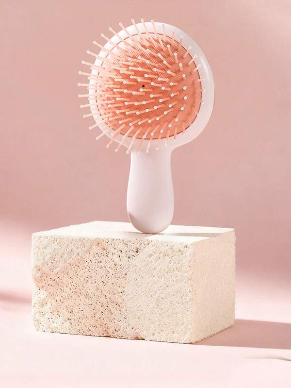 1 pieza Pequeño cepillo de pelo en forma de seta mini para mujeres, hombres y niños - Cepillo de viaje de tamaño que cabe en el bolso, bolsillo, mochila - Cepillo mini desenredante para todo tipo de cabello, cepillo, peine, herramientas para el cabello, productos y accesorios para peluquería, belleza, vuelta al cole, vacaciones, artículos esenciales de viaje, cepillo de mujer, cepillo de pelo, cepillo lateral, peine, cepillo desenredante, cepillo de bola, mini cepillo, peinado, peluquería, cepillo de pelo, conjunto de cepillos, peine, peine para rizos, cepillo desenredante, cepillo de pelo para mujer, barbería, equipo de peluquería