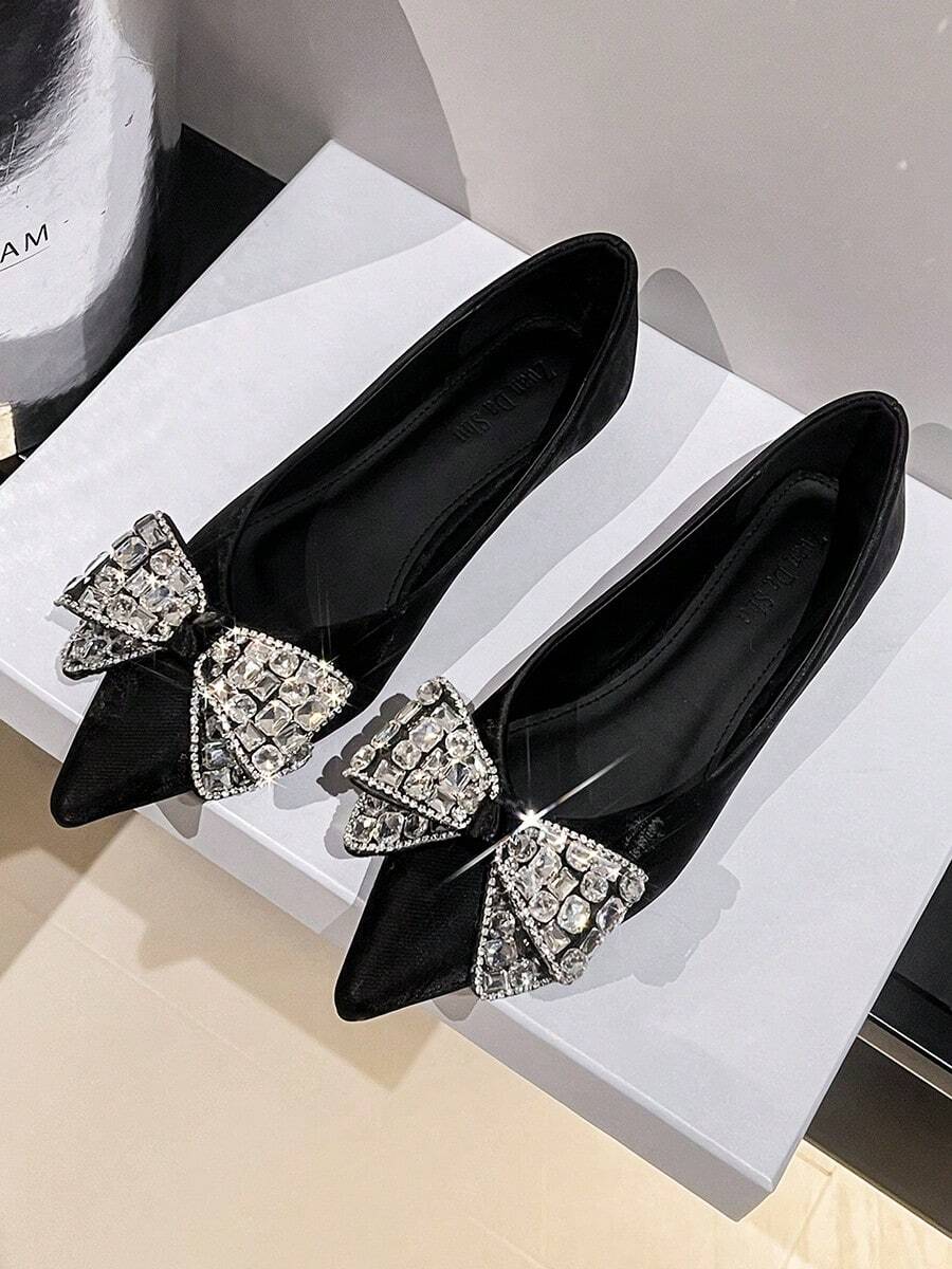 zuandashu Ladies' Flats, Versatile Rhinestone Bow Pointed Toe Slip-On Loafers, Soft Sole Black Work/Commute Shoes, Low-Top Shoes For Office, Party, Wedding, Spring/Summer/Autumn