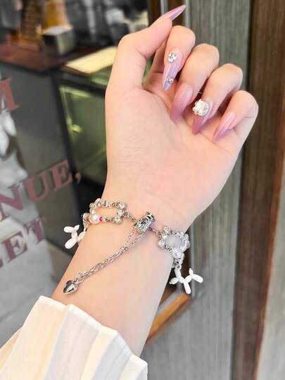 1 Piece Of Women's Pearl Cute Little Dog Pendant Chain Strap Compatible With 38/40/41/42/44/45/46/49mm Compatible With Apple Watch Strap Ultra/Se10/9/8/7/6/5/4/3/2/1