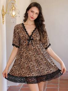 1pc V-Neck Vintage Leopard Print Alluring Lace Trim Nightgown, Lace Patchwork Hem Sleepwear Dress, Suitable For Women All Seasons