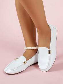 New Plus Size Lightweight Slip-On Loafer Flats, Versatile For Daily, Commute, Solid Color, Metal Buckle, Round Toe, Breathable Linen Fabric, Handmade Floral Trim, Casual Ladies Moccasins, Suitable For Spring, Summer, All Seasons - White - View 2