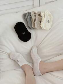 5pairs Women Sweet Bowknot Simple Boat Socks Invisible Socks - Butterfly Embroidery - View 3