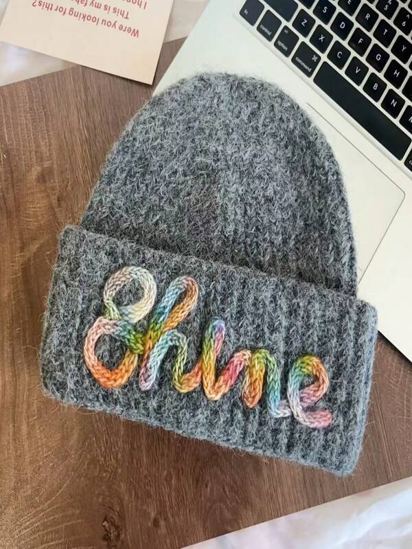 1 Stück lässige, bunte Seil-Buchstaben-Strickmütze, Unisex College-Stil