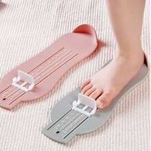 Herramienta de medición de pies para niños: un dispositivo simple y preciso para medir la longitud del pie de los niños. Disponible en rosa y azul, ayuda a los padres a encontrar el tamaño de zapato adecuado para los niños en crecimiento de manera fácil, facilitando las compras de zapatos para los talla grande pequeños.