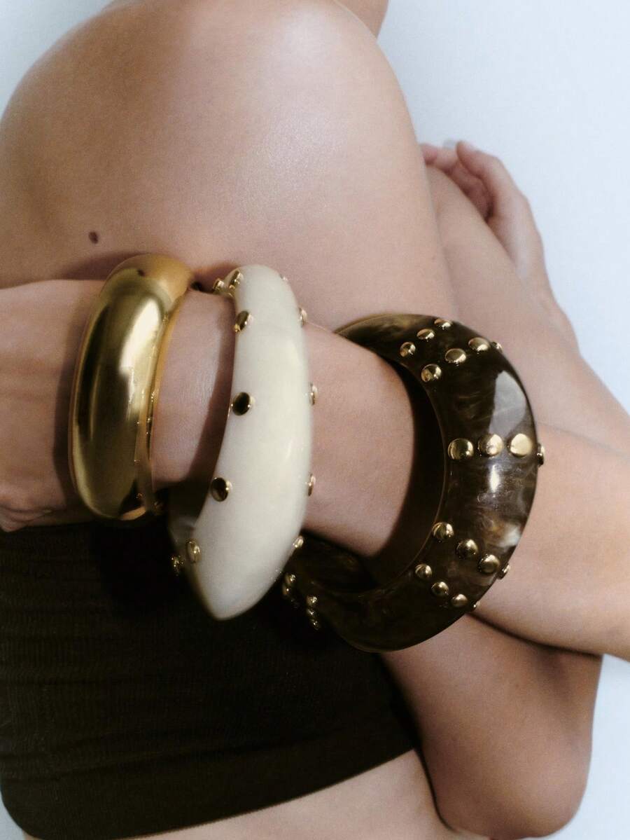 1pc Vintage Asymmetrical Resin Bracelet With Gold/Silver Rivet Buttons, Brown & White Tie Dye, Fashionable & Elegant Thick Jewelry For Women, Suitable For Autumn/Winter - Multicolor - View 1