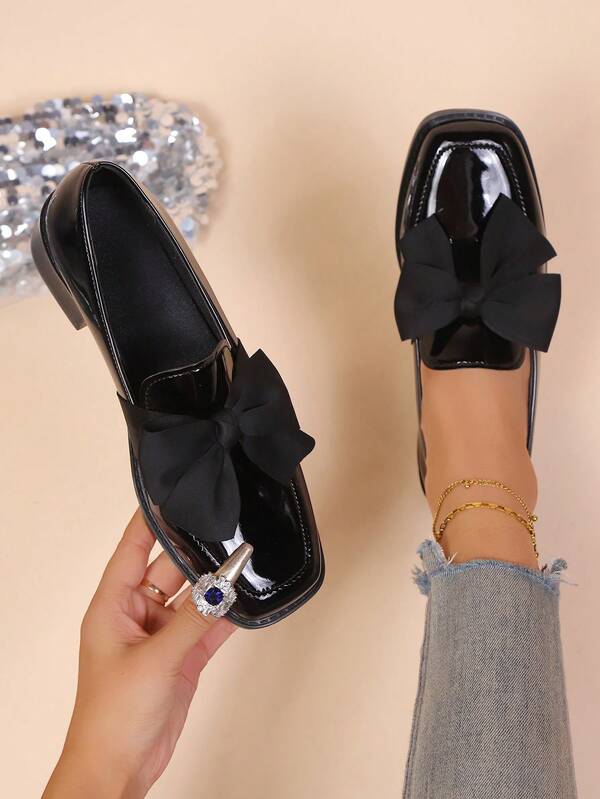 Damskie, kwadratowe, czarne, lustrzane, płaskie buty z kokardką, wsuwane, w stylu brytyjskim, uniwersalne, na średnim obcasie, do pracy, na co dzień, na każdą porę roku