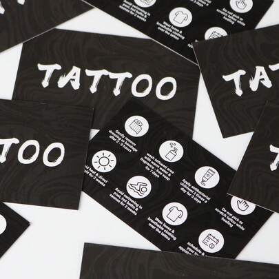 50 Cartões de Instruções para Cuidados com Tatuagens - Impressão Frente e Verso, Tamanho Cartão de Visita (5,08 x 8,89 cm), Acabamento Fosco, Design de Mármore Preto e Branco - Presentes de Natal. Passos Essenciais para a Cicatrização e Cuidados Pós-Tatuagem, Materiais Educativos para Clientes, Aparência Profissional, Apelo Visual de Halloween, Papel Cartão Resistente, Impressão de Alta Qualidade, Ideal para Estúdios de Tatuagem.