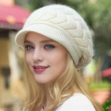 1 pièce, 4 couleurs disponibles : rouge, noir, gris, beige. Chapeau chaud pour l'automne/l'hiver, bonnet d'hiver fin pour femme, design avec cache-oreilles doux et chaud, sangle de couleur unie réglable, convient aux personnes d'âge moyen et âgées. Chapeau tricoté chaud en laine pour l'automne/l'hiver, doublure chaude, style béret polyvalent, adapté pour les temps froids et l'isolation - Multicolore - Voir 11