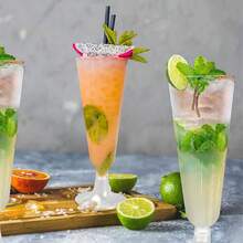 25 Stück 150ml/5oz Champagner Flöten, funkelnde Champagner Bar Becher, klare Sektgläser für Picknicks, Hochzeiten, Partys, Cocktail-Events und Outdoor-Feiern, elegant und einfach zu reinigen