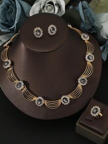 4 件套全新 18K 镀金金祖母绿项链 + 耳环 + 戒指首饰套装不褪色，闪亮奢华，适合日常佩戴，可作为送给妻子和姐妹的礼物