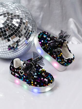 1 Pair Children/Infant LED Light Up Shoes, Velvet Glitter Flat Shoes, Soft Super Cool 7-Color Light Up Sneakers