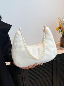 时尚毛绒新月包，时尚珍珠链新月肩背包（女士款），时尚法棍肩背包，毛绒手提小包，户外休闲包，多功能通勤包 - 白色 - 查看 5