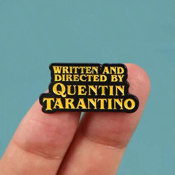 1 Stück emaillierter Ansteckpin mit englischer Phrase, kreative Kragen-Brosche, Gedenk-Abzeichen, Buchstabe, Street-Style Zinklegierung Cartoon-Brosche, Schmuckstück für alle Jahreszeiten, Kostümzubehör, Taschenbehang, Bürozubehör, Weihnachtsgeschenk