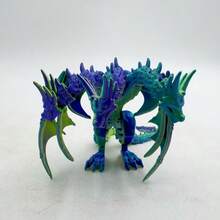 3D 打印龙雕像 - 三头龙，鲜艳的青色、紫色、红色或绿色鳞片 - 灵活的关节，适合姿势和运动 - 非常适合幻想家庭办公室装饰和桌面玩具，收藏雕像 | 明亮的龙雕像 | 3D 打印塑料