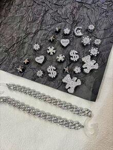 24 szt. DIY: Buty ogrodowe ze srebrnym kryształowym łańcuszkiem, klamrą, kokardą z kryształkami i monetą, ozdobne guziki, zdejmowane akcesoria, odpowiednie do obuwia plażowego, butów z wycięciami, na każdą porę roku, prezentów świątecznych