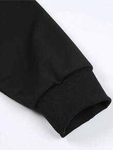 Sudadera Gráfica de Banda de Metal Pesado "Masacre para Triunfar" para Hombre - Jersey Negro de Cuello Redondo con Diseño de Calavera y Alas, Suave 100% Corte Holgado Estilo Urbano para Conciertos, Gimnasio, Outfits Casuales - Suéter Lavable a Máquina Otoño/Invierno para Metaleros y Moda Atrevida, Ropa de Gimnasio, Estilo Urbano, Material Cómodo, Top Estampado, Fans de la Música - Oscuro - Ver 2
