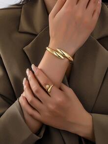 2pcs Minimalist & Elegant Teardrop Shaped Women Jewelry Set, Includes 1 Cuff Bracelet And 1 Open Ring, Suitable For Daily Life And Party Wear, Great Gift For Ladies