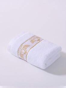 1pc/2pcs Modern Luxury Fashion Gold Wing Letter Embroidered Bamboo Fiber Towel & Bath Towel, Lightweight, High Absorbency, Super Soft, Durable Bathroom Accessory, Best Gift For Partner. Towel Size: 40*75cm, Bath Towel Size: 70*140cm Shower Towels For Beaty Salon, Hotel Sports,Home Essentials, Towel, Skin Care