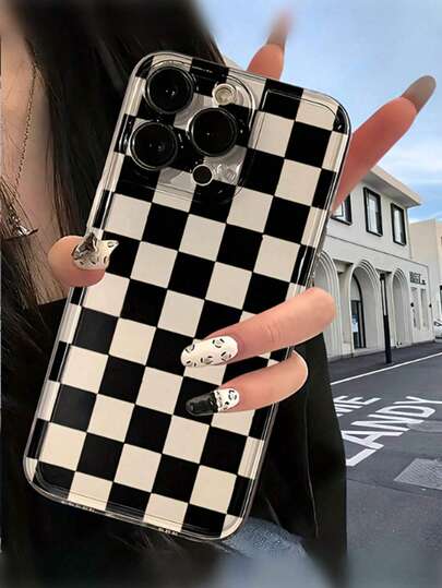 1pc High Permeability Black & White Plaid Painted Thick Shockproof Protective Phone Case Compatible With IPhone 16/16 Pro/16 Plus/16 Pro Max, IPhone 15 Pro Max, Apple P13, P14, P11, P12, XS, XR, 7/8, 7/8 Plus, S2, Galaxy S25, S25 PLUS, S25, S25 Ultra, A50, A12, A32, A52, A72, A51, A21S, A13, A14, S22 Ultra, S23, A33, A53, S20 FE, Redmi 11 Youth, 12 Pro, 12/12X, Note 11, 9A, 9C, Poco X3 NFC, Redmi 10, Redmi 9, Note 9, 12C, Note 11 Pro, Redmi 10C, Note 8 Pro