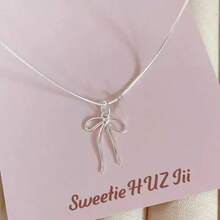 1pc Gold-Plated Butterfly Pendant Necklace, Stainless Steel Gold-Tone Snake Chain, Elegant & Cute Everyday Wear Choker, Suitable As Gift For Friends And Anniversary