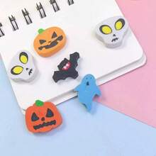 100 mini borrachas de Halloween, borrachas de Halloween, borrachas de lápis de morcego fantasma de abóbora para uso em grandes quantidades em enchimento de presentes, recompensas, enchimento de sacolas de presentes para festas de gostosuras ou travessuras, decoração de Halloween 100 peças