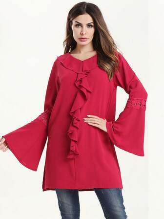 女式优雅简约纯色蕾丝拼布荷叶边下摆长袖衬衫，适合所有季节