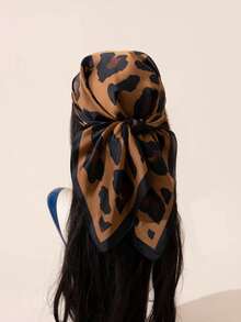1 Piece Of Leopard Print Square Scarf, (Multifunctional) Suitable For Daily Headwear, Perfect For Enhancing Your Look
