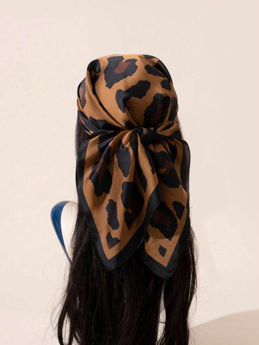 1 Piece Of Leopard Print Square Scarf, (Multifunctional) Suitable For Daily Headwear, Perfect For Enhancing Your Look