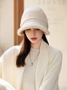 1pc Women's New Autumn/Winter Velvet Trim Metal Decor Baseball Cap, Elegant Lady Style Wide Brim Bucket Hat, Breathable Lightweight Warm, Washable, Suitable For Casual Outings In Fall/Winter