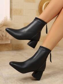 Botas para mujer, botas de tobillo, zapatos para mujer, zapatos de boda, botas de tacón, botines de plataforma de tacón grueso en negro sólido, botas de tacón alto de moda para damas con suela cómoda, zapatos de pull-on casual para clima frío, artículo básico del guardarropa para todas las estaciones, Halloween