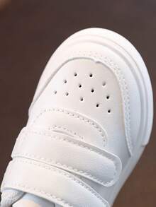 أحذية رياضية كاجوال للأطفال، أحذية رياضية للأطفال الصغار، أحذية كانفاس أطفال بطراز جديد، أحذية مشي ذات قاع ناعم، أحذية ترفيهية للخارج