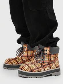 Nuevas botas de media caña de moda de otoño/invierno con estampado de pata de gallo clásico, botas de tobillo con cordones auténtico y suela gruesa para hombres