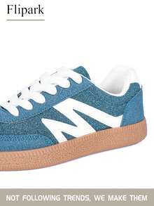 Flipark 1 Pair Vintage Style Comfortable Women's Casual Shoes, Lace-Up Blue & White Suede Patchwork Low-Top Sneakers For Daily Wear