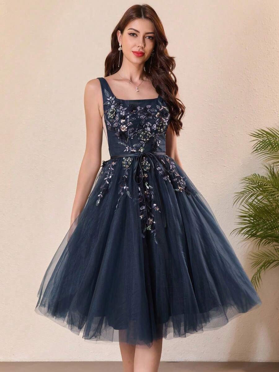 Đầm dạ hội midi không tay cổ vuông thanh lịch bằng vải lưới với khóa kéo và họa tiết đính sequin tinh tế. - Màu xanh hải quân - Xem 1