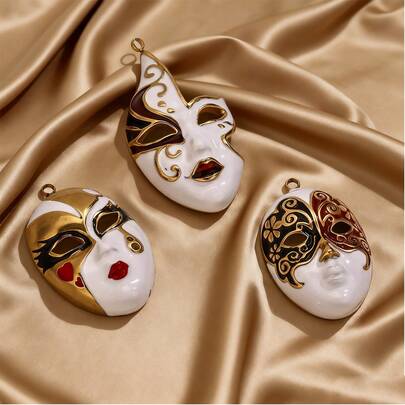 قطعة واحدة من الفولاذ المقاوم للصدأ بتصميم عتيق على شكل قناع أبيض قلادة وقرط وسحر زخرفي لصنع المجوهرات بنفسك إكسسوار للارتداء اليومي قلادة من الفولاذ المقاوم للصدأ