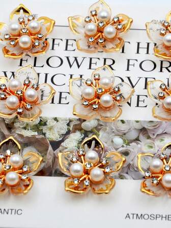 20/50 件 25 毫米白色边缘 5 瓣花 DIY 装饰品，适用于珠宝、鞋子、服装、包包、礼品