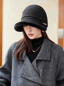 1pc Women's New Autumn/Winter Velvet Trim Metal Decor Baseball Cap, Elegant Lady Style Wide Brim Bucket Hat, Breathable Lightweight Warm, Washable, Suitable For Casual Outings In Fall/Winter