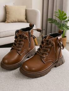 1 Pair Western Style Children's Boots, High-Quality PU Material, Solid Brown Color, Simple & Stylish, Suitable For Boys & Girls Aged 3-15, Soft Lining, Side Zipper Design For Easy On/Off, Thick Sole, Durable, Suitable For Daily Wear, Outings, Parties, Autumn/Winter New Arrival