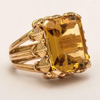 18K Gold Plated Zirconia Engagement/Wedding Ring For Women, Elegant And Luxurious Design