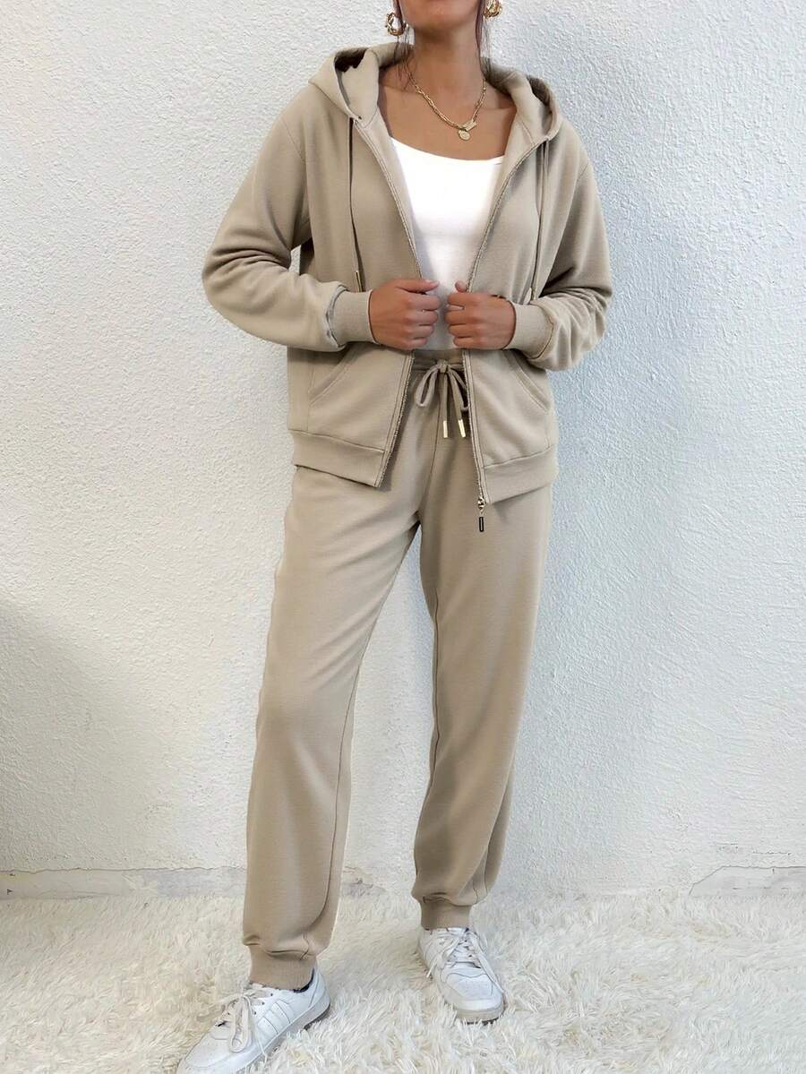 Women Two-Piece Outfits - 米色 - 查看 1