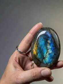 Premium labradorit palmsten, polerad kvartskristall, helande massageädelsten, heminredningsdetaljer, med gör-det-själv-smyckestillverkning för kristallentusiaster, idealisk present för speciella tillfällen