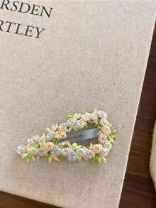 Pasador de pelo con bordado floral rosa - Accesorios de pelo lindos de hierro, adecuados para uso casual y diario en todas las estaciones, sin electricidad, diseño de tela de punto, accesorios para el cabello, pasador de pelo de flor rosa de alta gama para mujer, clip de amor dulce para la frente, flequillo lateral, pasador de pelo, pinzas para el cabello, pasador de pelo