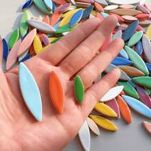 100克/3.53盎司混合柳叶马赛克瓷砖，包含不同尺寸的柳叶马赛克瓷砖，适用于制作马赛克、杯垫、墙面艺术、花园装饰和各种家居装饰。是DIY马赛克创意项目和DIY工艺材料的理想之选。 - 彩色 - 查看 9