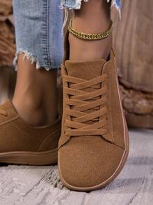 1 para damskich, codziennych trampek ze skóry PU, szeroki krój