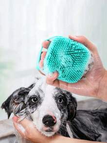 Soft Silicone Pet Grooming Brush, 2-In-1 Deshedding And Bathing Brush With Built-In Soap Dish, For Dog And Cat Bathing, Pet Grooming Tool With Shampoo Storage, Ideal For Dog And Cat Lovers - Multicolor - View 3