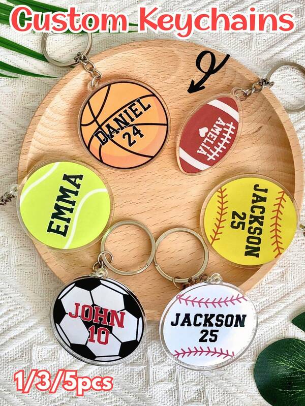 1 Stück/3 Stücke/5 Stücke personalisierter Fußball-förmiger Schlüsselanhänger, 2D bedruckte Schlüsselanhänger, Fußball Namensschild Sport Schlüsselringe, Sport Schlüsselanhänger, Geschenk für Sport, Familien Foto Schlüsselanhänger, Christbaumkugel, Geschenkanhänger, Ihr Logo, individuelle Dekorationen mit Namen, multifunktional, dekorativ, Buchstabe, stilvolle, aufgeräumte, moderne, farbige, süße, Valentinstag, Hochzeit, Geburtstag, Hochzeitsartikel, Schlüsselanhänger