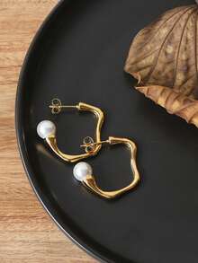 2pcs Elegant Vintage French Style Asymmetrical C-Shaped Pearl Metal Hoop Earrings, Suitable For Daily Commute And Festivals